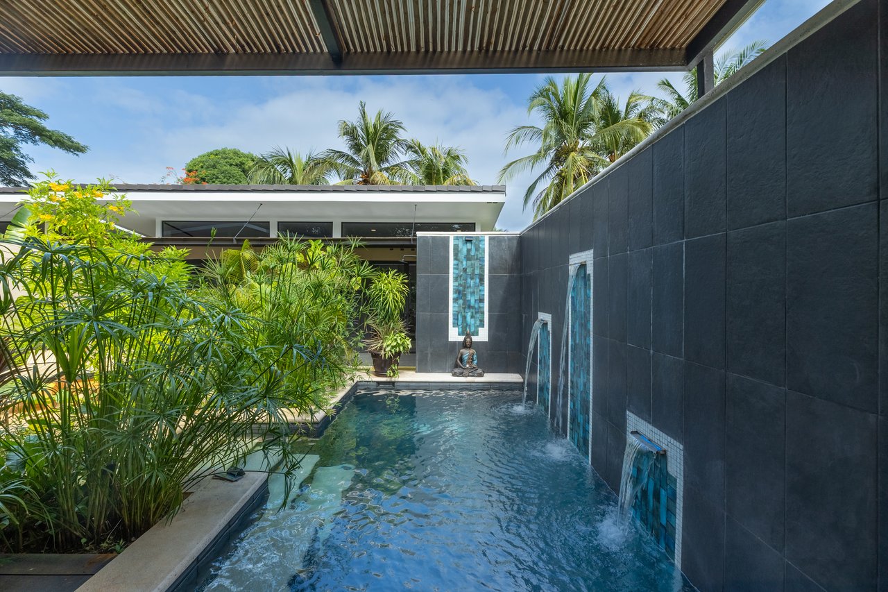 Turnkey Courtyard Pool Villa, Papagayo, Guanacaste