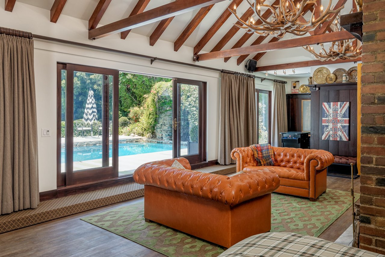 Stunning Gated Tudor