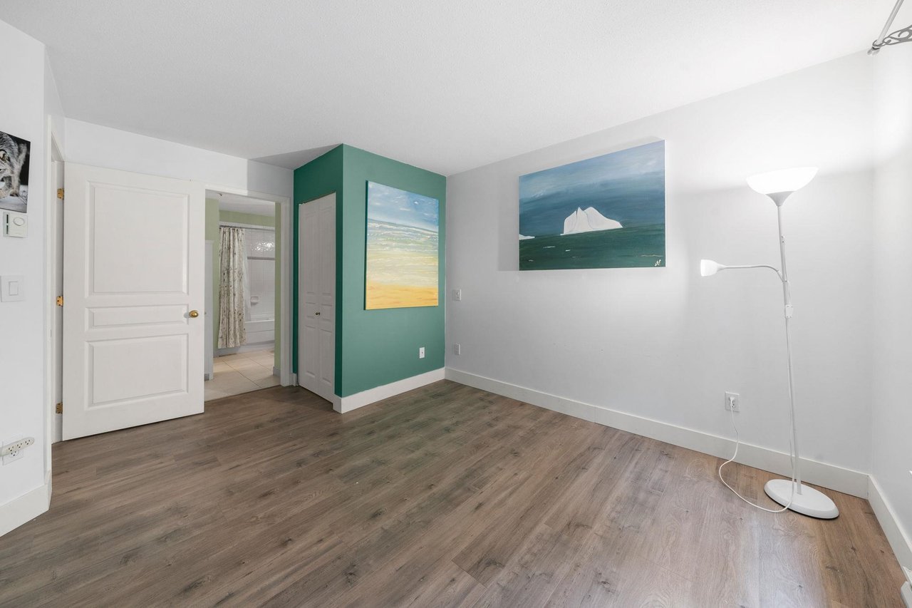 432-1252 Town Centre Blvd
