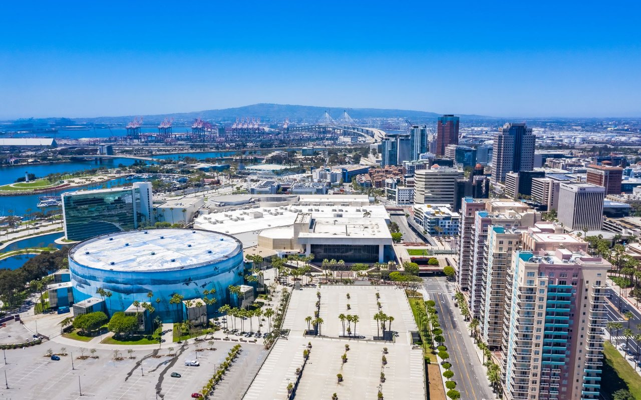 100 Atlantic Avenue Unit: 915