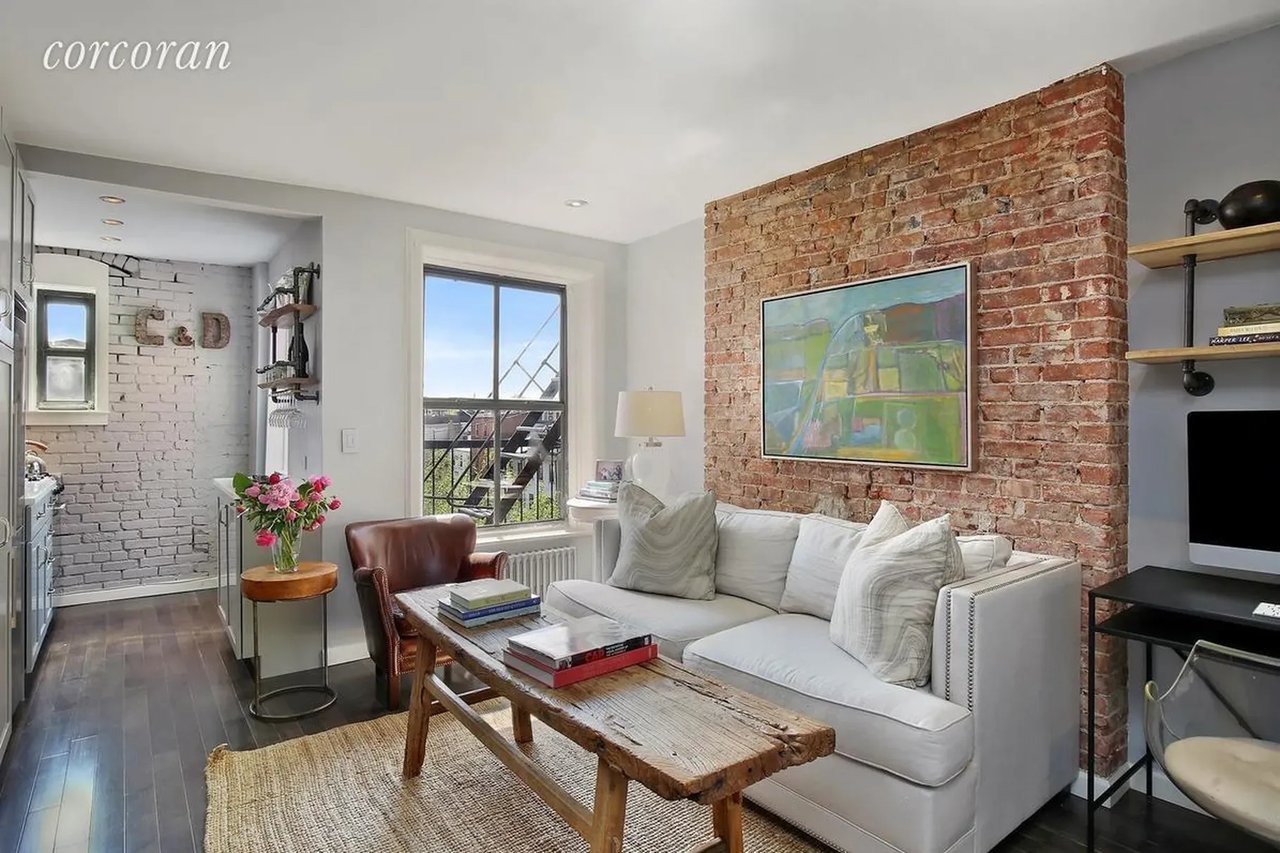 Rustic-chic Cobble Hill condo with East River views wants $500K