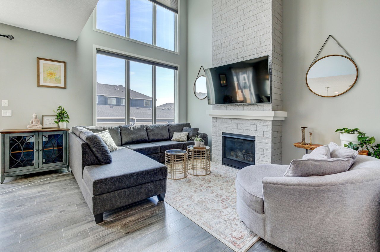 16 Nolanhurst Heights NW
