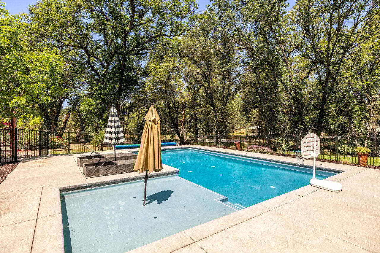 2880 Carlson Drive