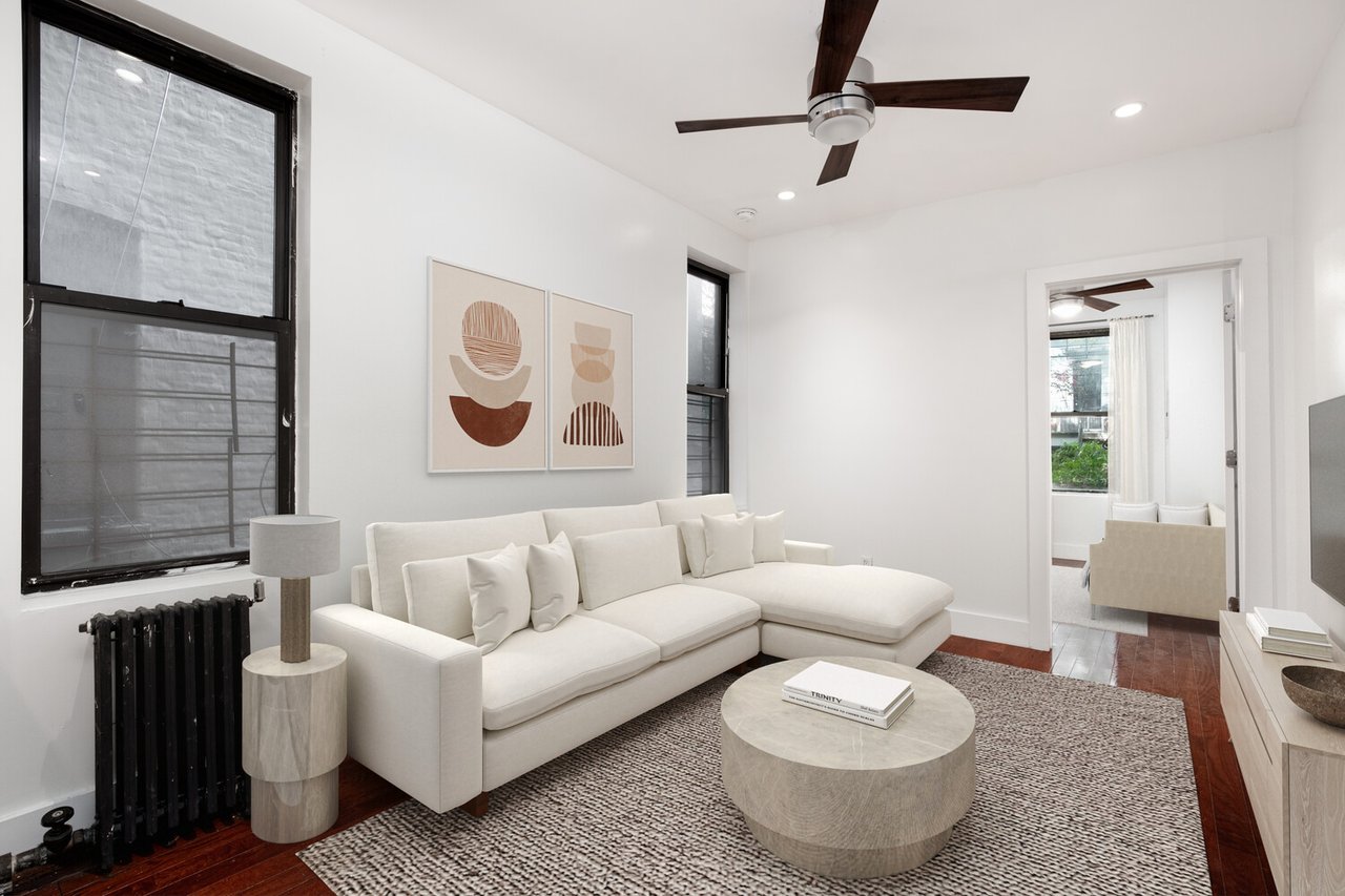 223 Bainbridge Street, Apt 2L