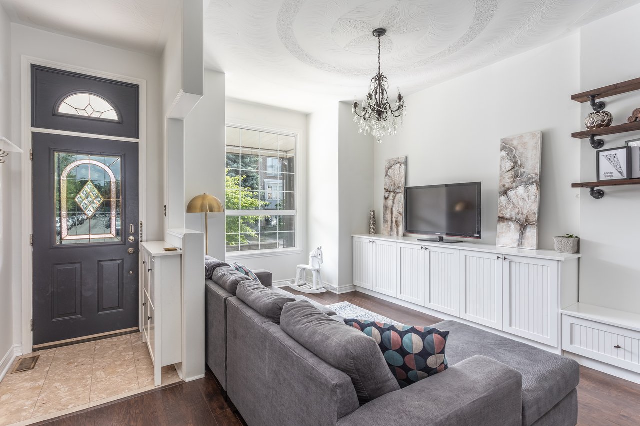JUNCTION TRIANGLE TOWNHOME