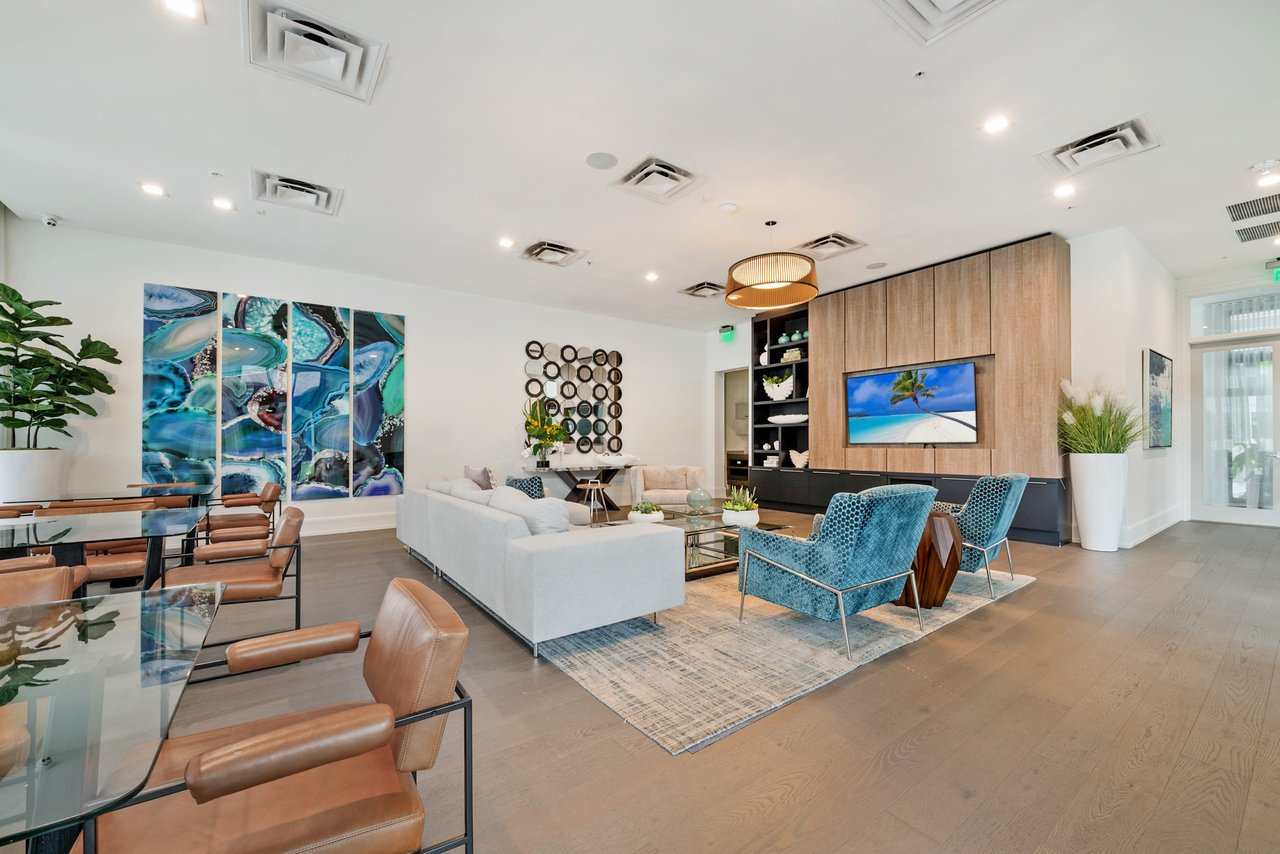 8118 NW 46th Terrace