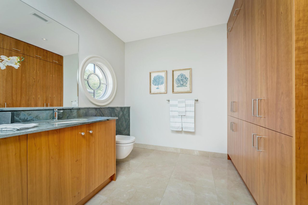 CUSTOM KINGSWAY MASTERPIECE