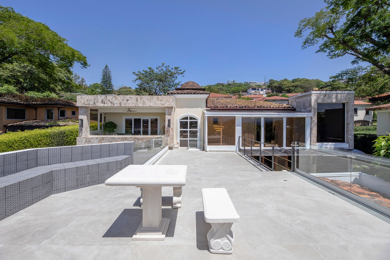 Panoramic Mediterranean Villa, Escazu, San Jose