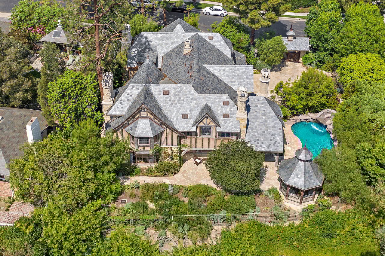 Authentic European Estate