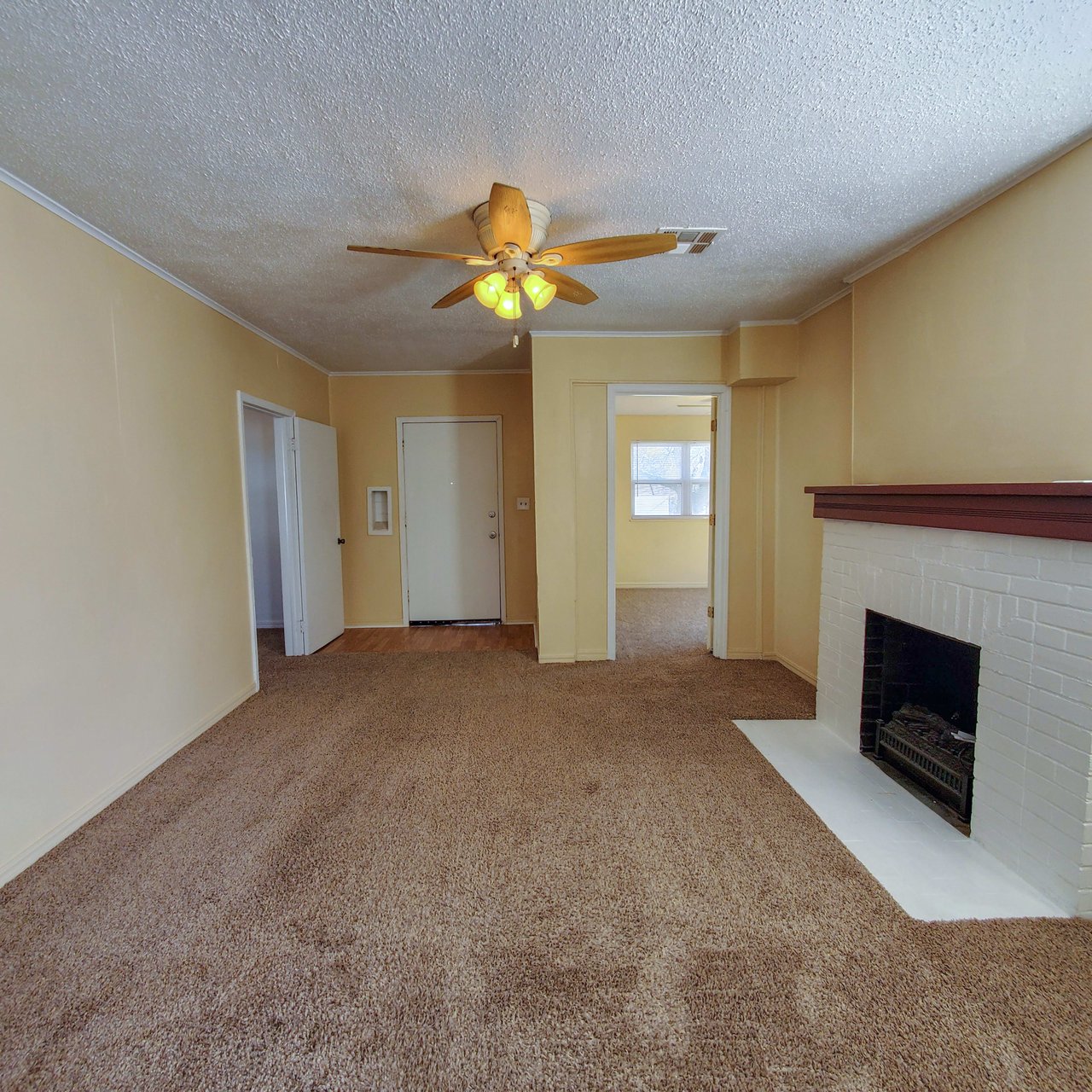 718 North Beard Ave