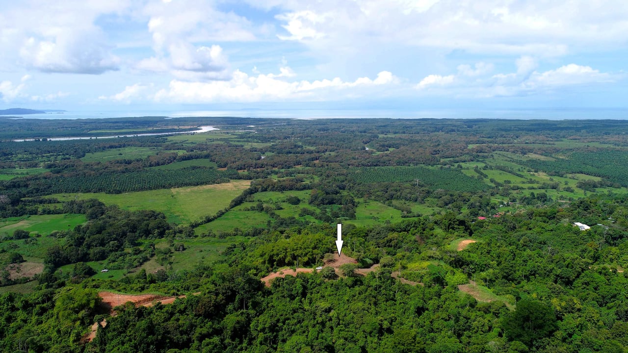2 Acres Property with 360 Panoramic Views!