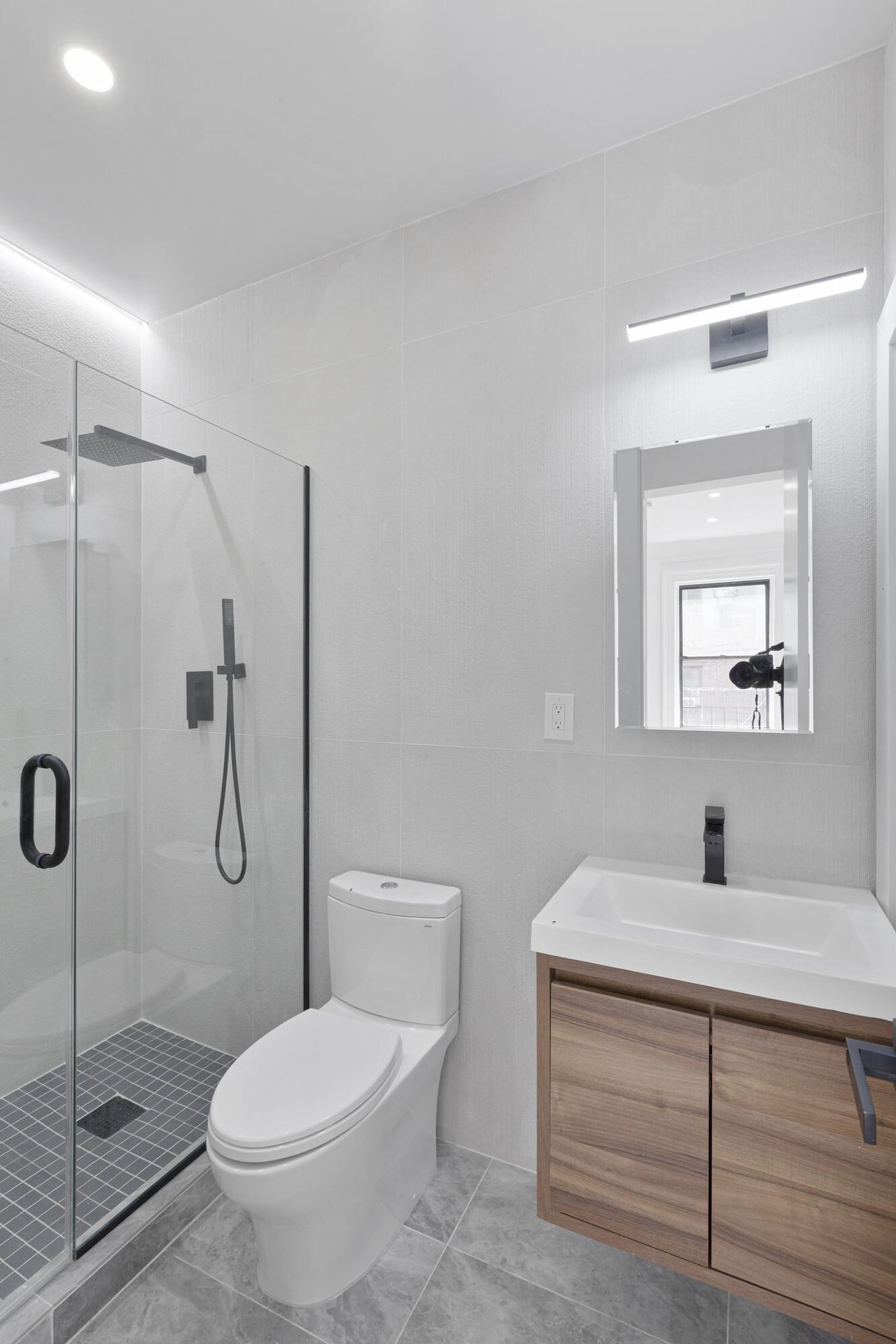 245 East 10th Street, Apt 3