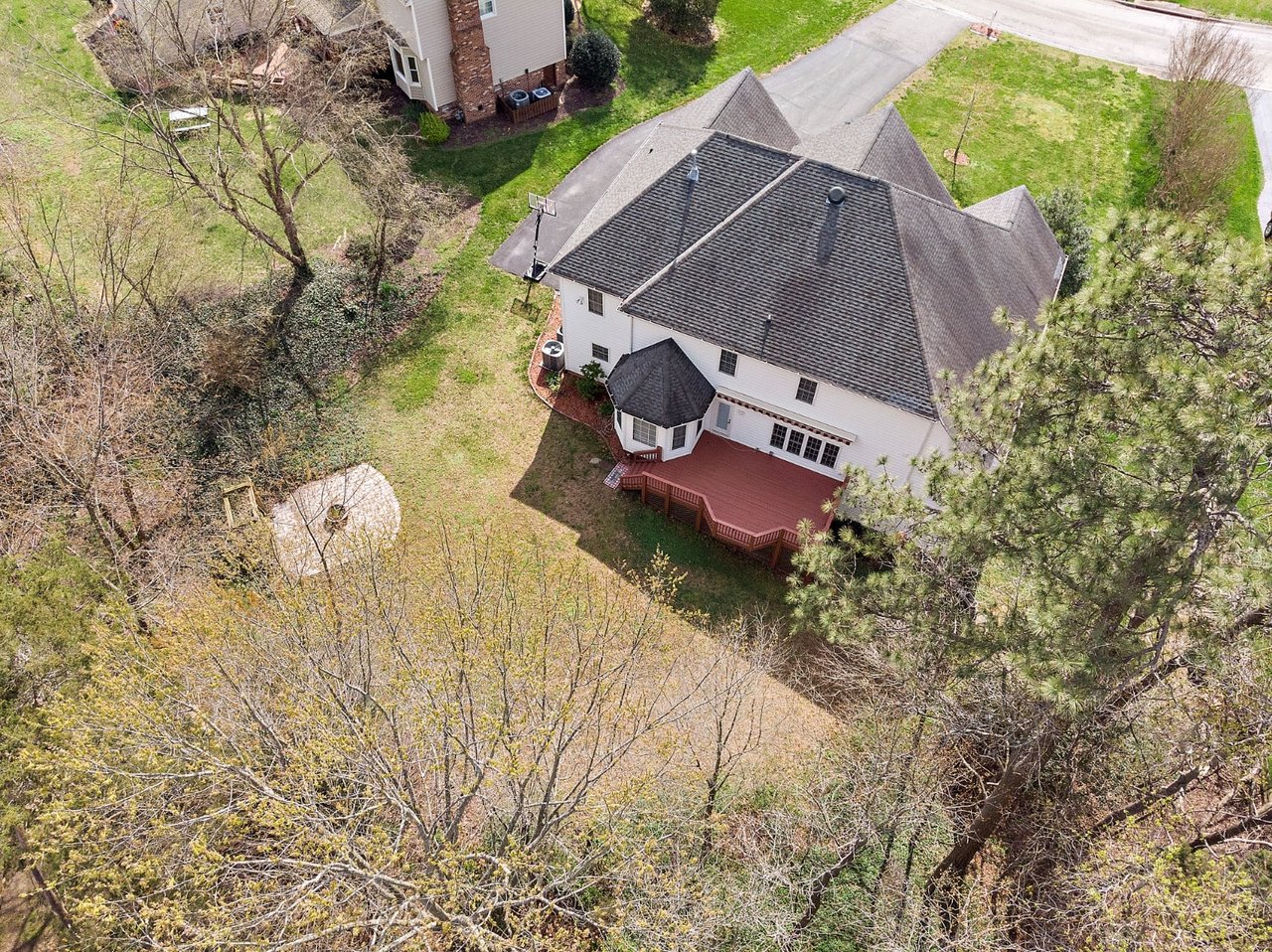 8805 Thornton Heath Drive