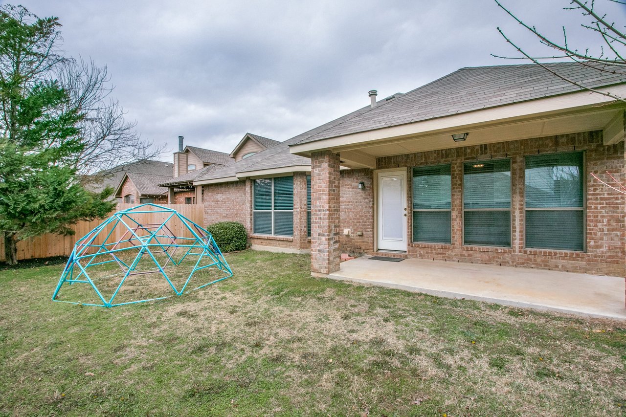 3476 Caspian Cove