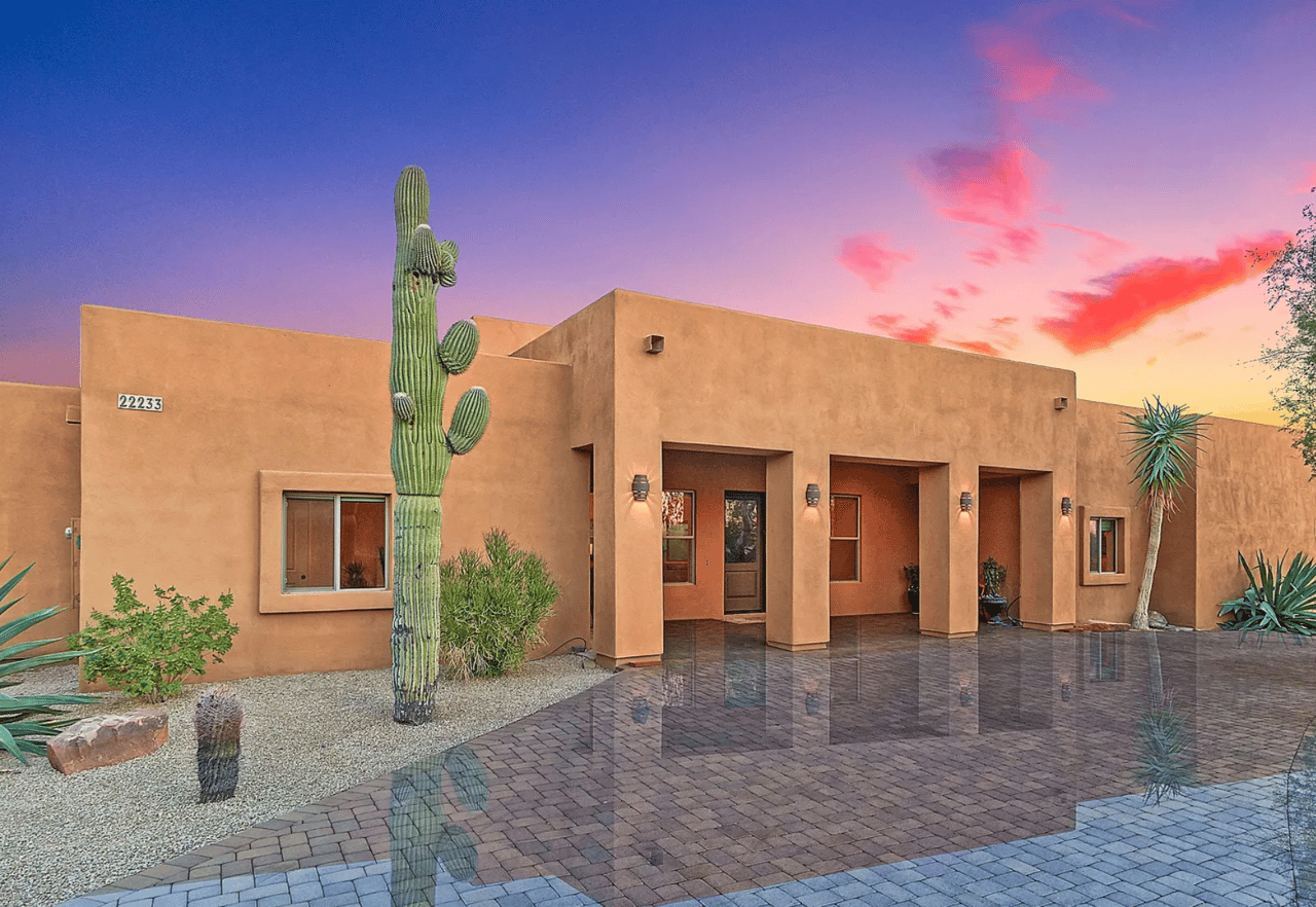 22233 N. LOS CABALLOS DR