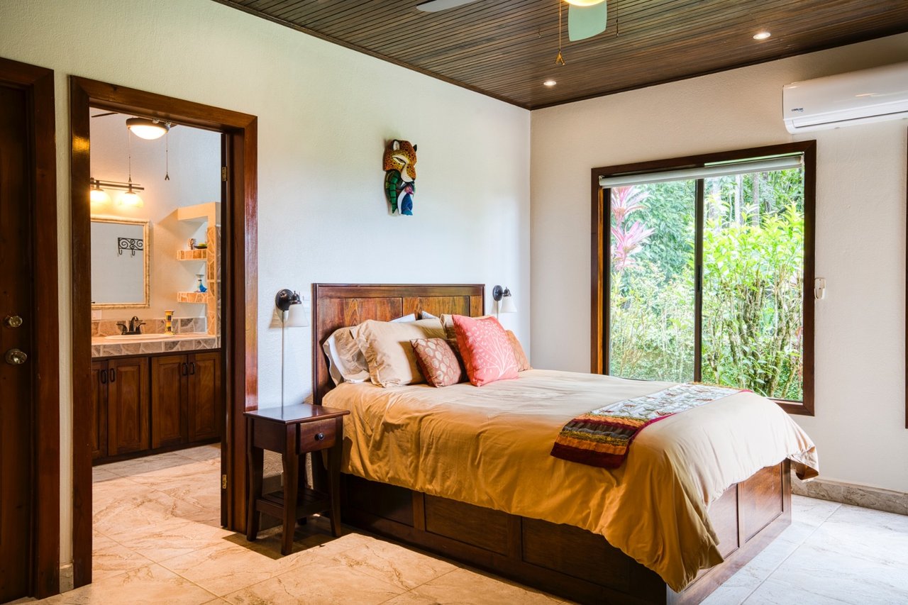 Secluded Jungle View Estate, Ojochal, Puntarenas