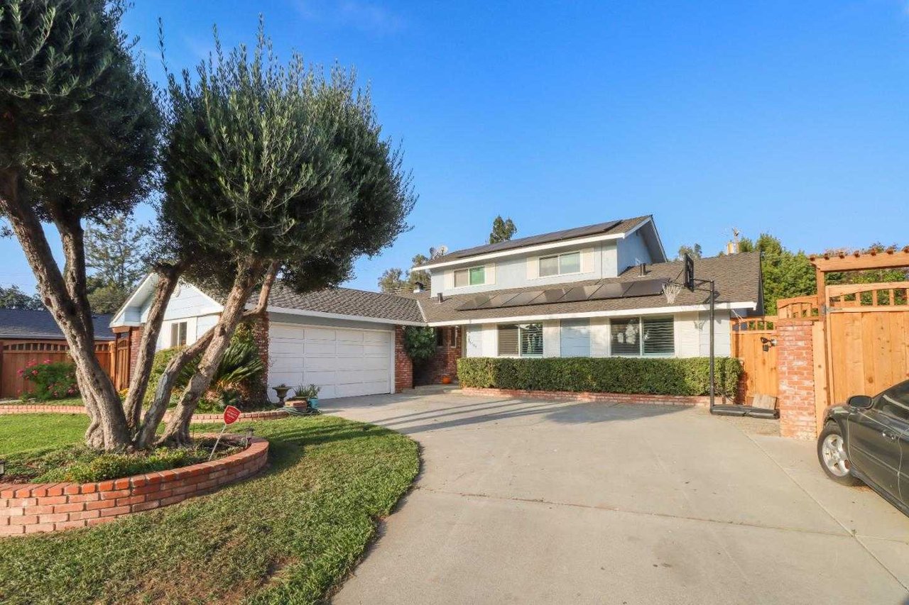 3784 Timberline DR
