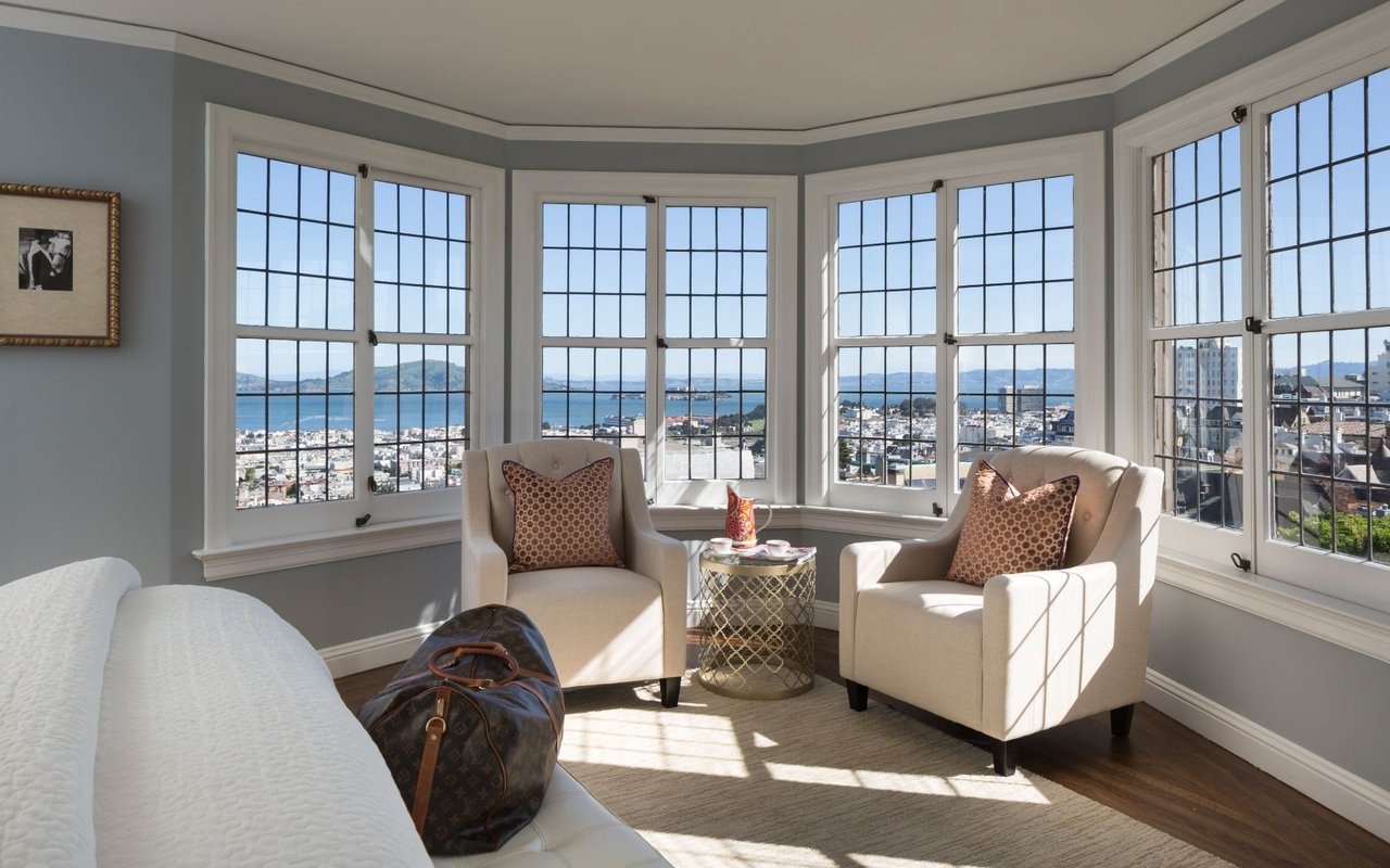 Legendary Pacific Heights Residence