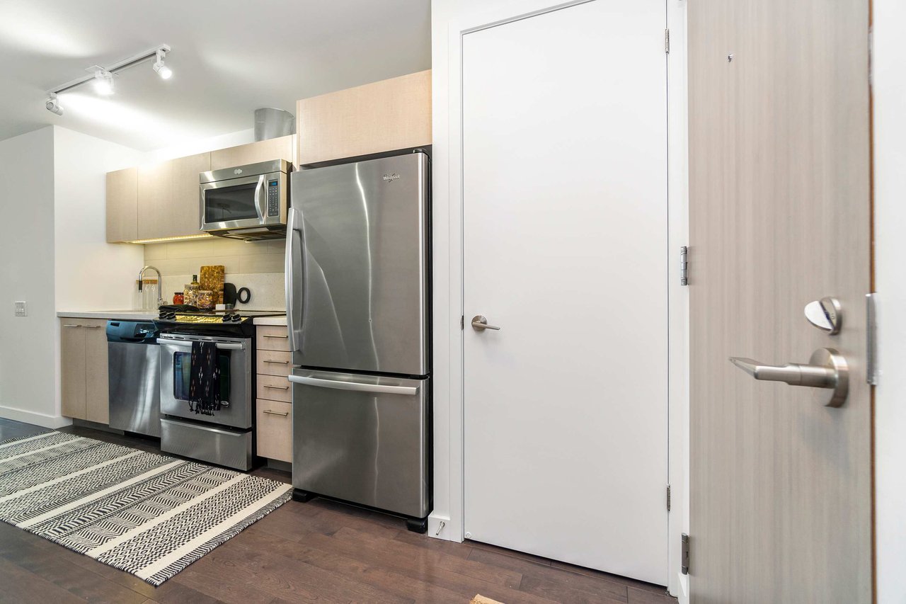 210-390 Cherry Street