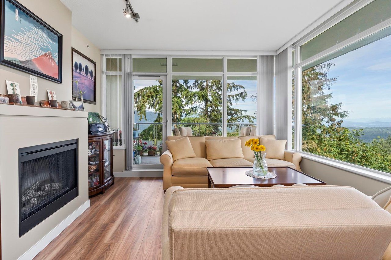 710-9266 University Cres