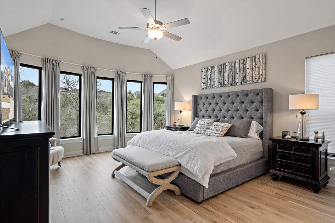 105 Hollytree Court