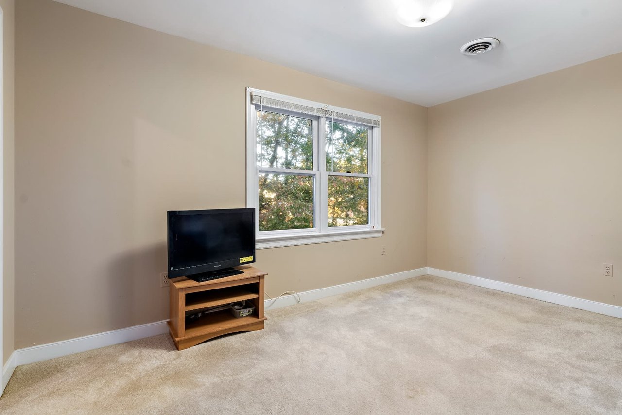 10200 Salem Oaks Place