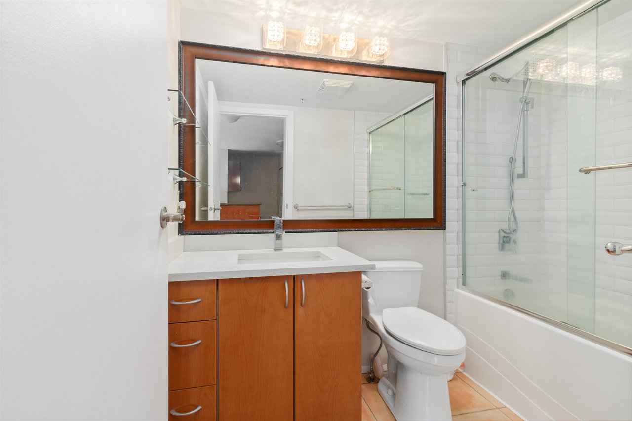 611-2733 Chandlery Pl