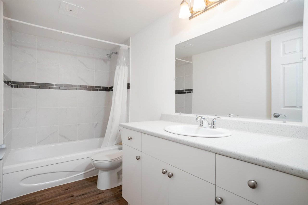 1015 Old Lillooet Rd