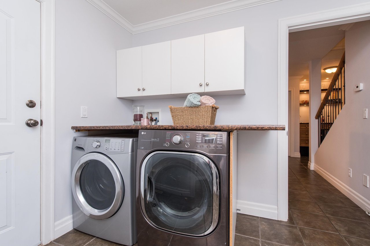 51-6449 Blackwood Ln