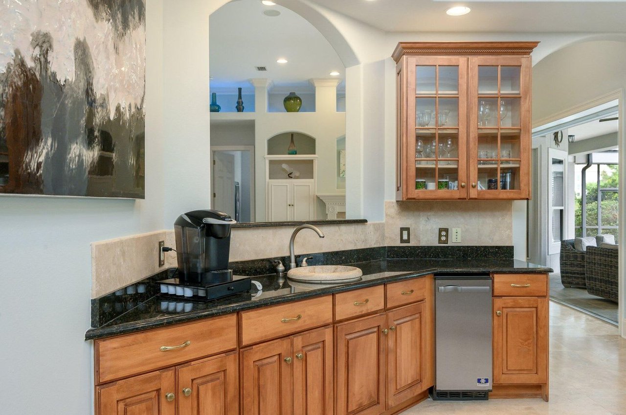 6290 Augusta Cove