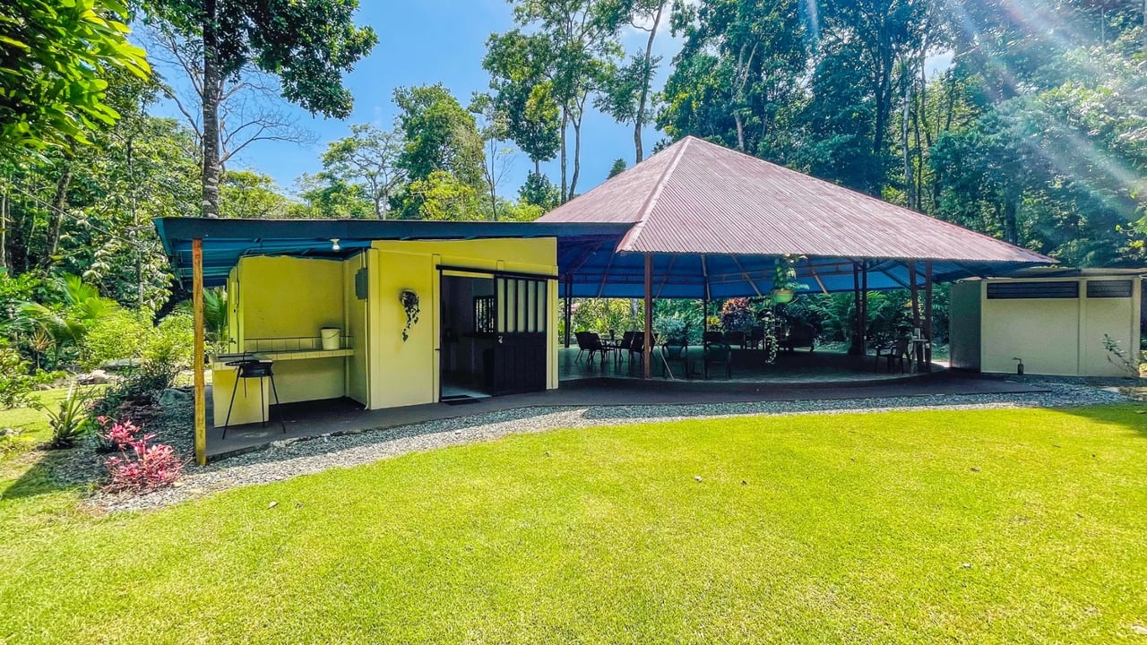 Riverfront Multi Residence Compound, Ojochal, Puntarenas