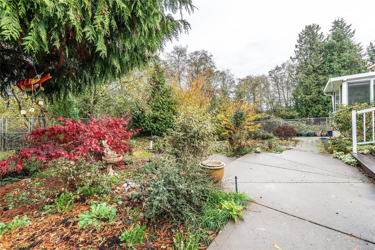 852 Ankathem Pl