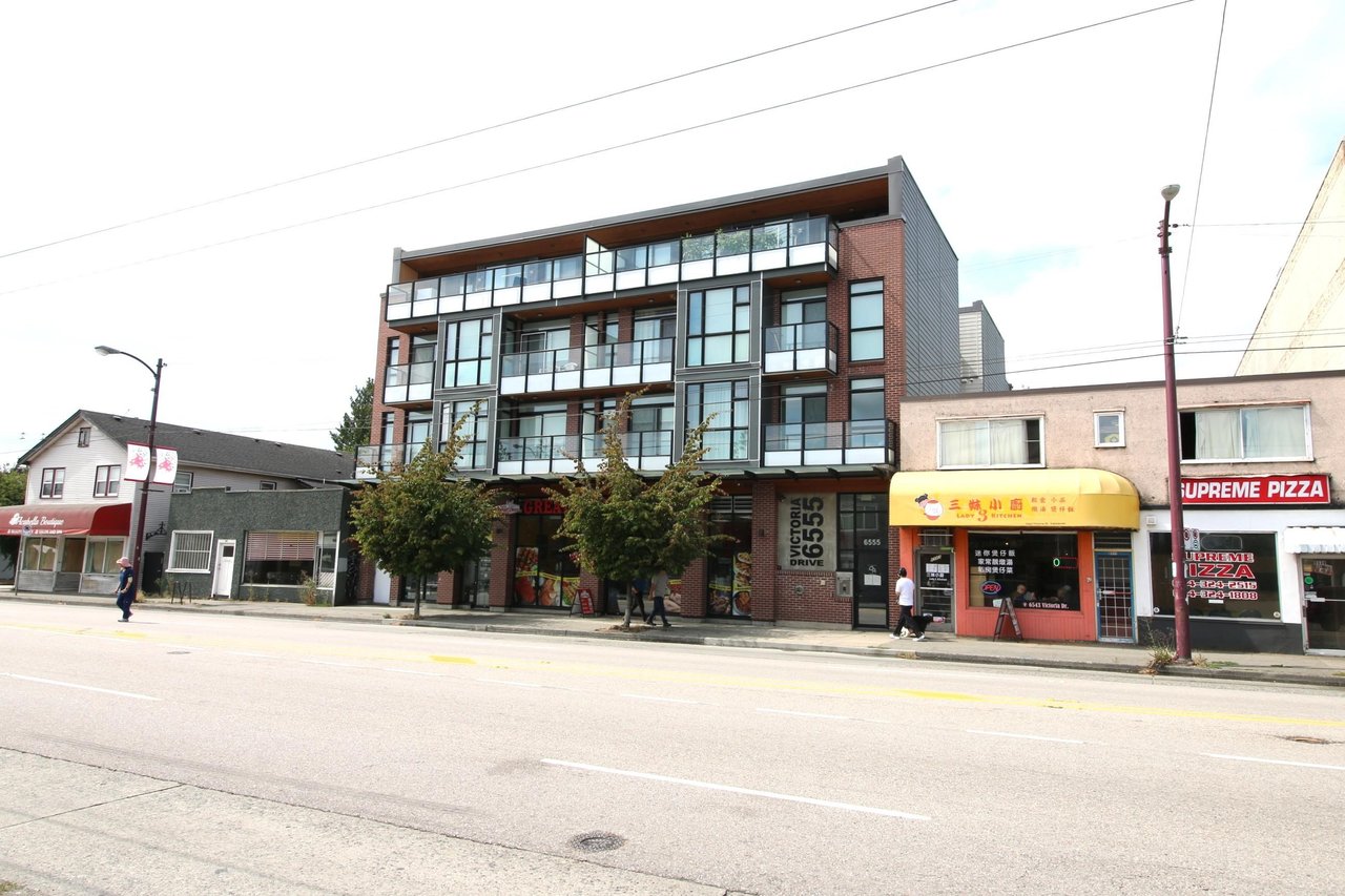 306-6555 Victoria Dr