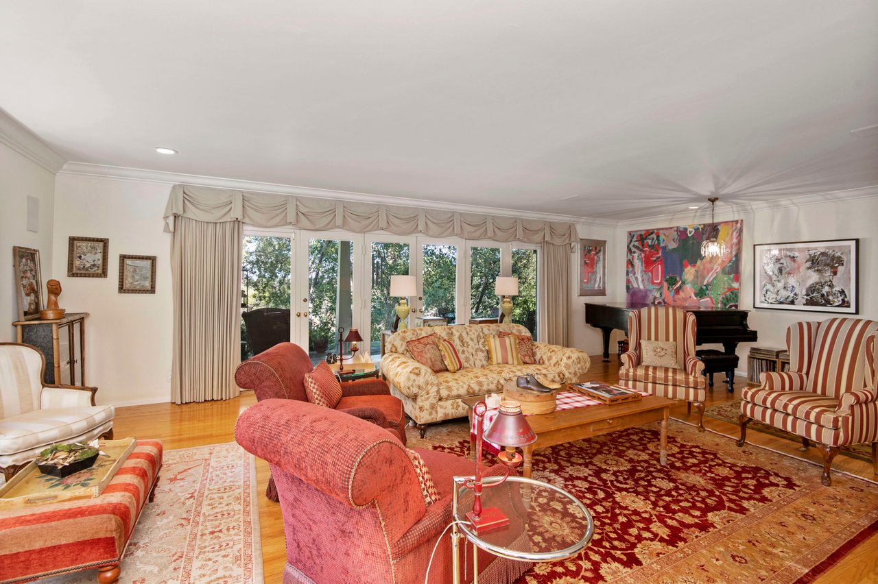 12184 Laurel Terrace Dr