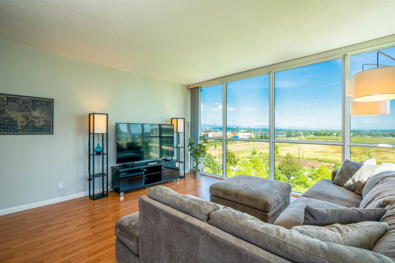907-8871 Lansdowne Rd