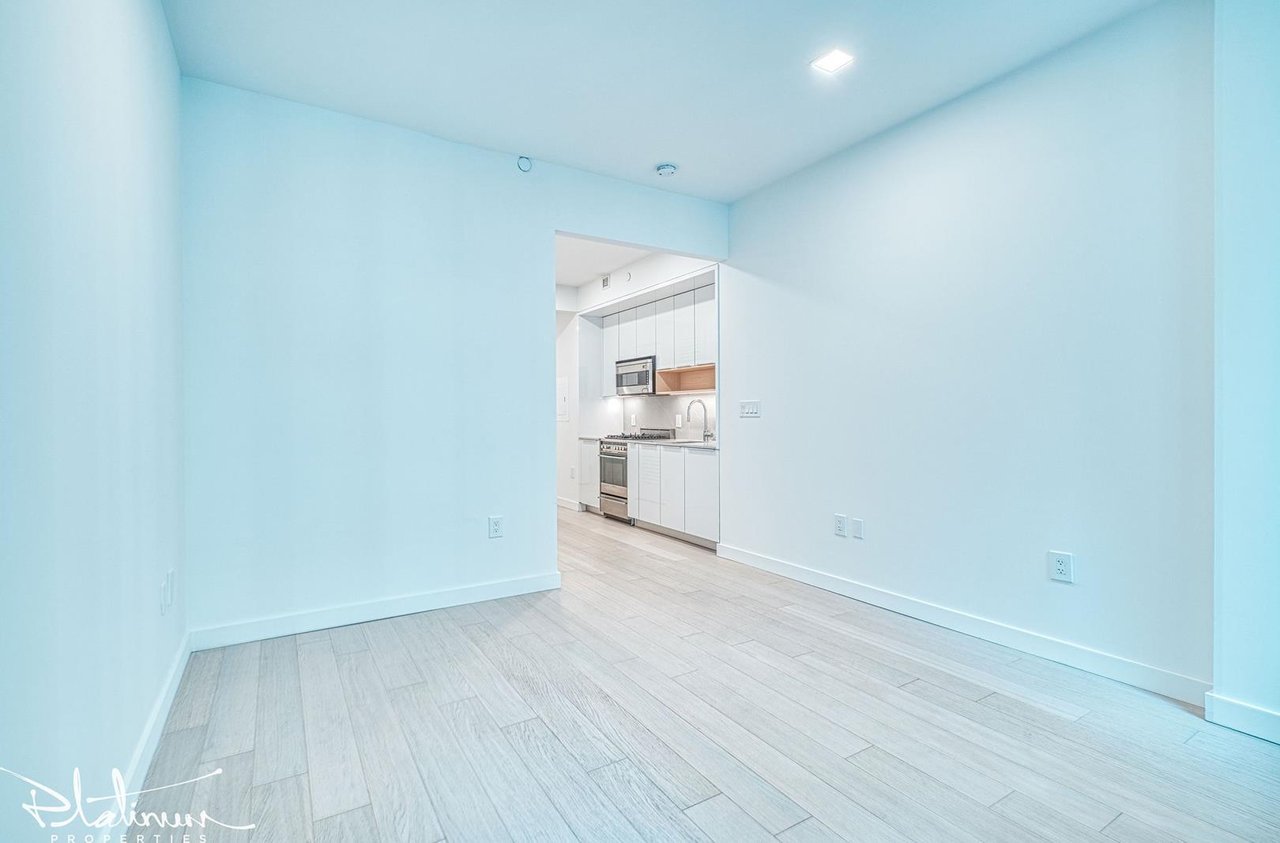 20 Broad Street, Apt 1717