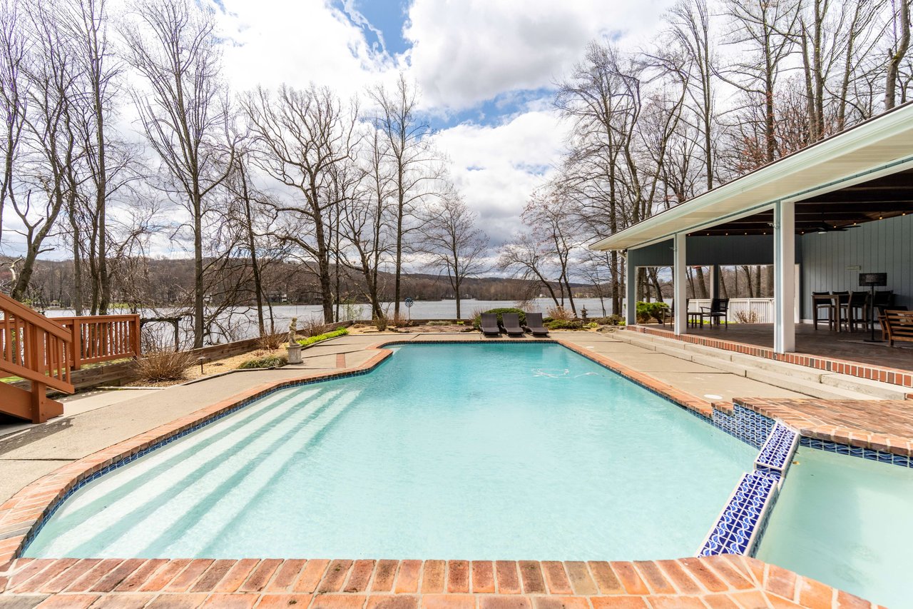 20 Radtke Road, Randolph, NJ 07869