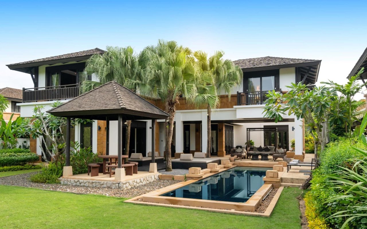 Top 10 Tips for Buying Maui Luxury Real Estate