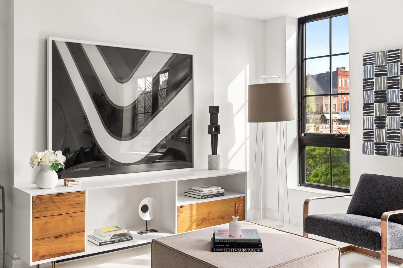 659 Baltic St Unit: 1