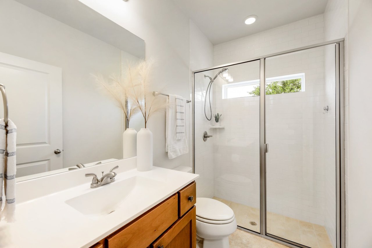 7208 Lombard Ln, Austin, Texas 78744