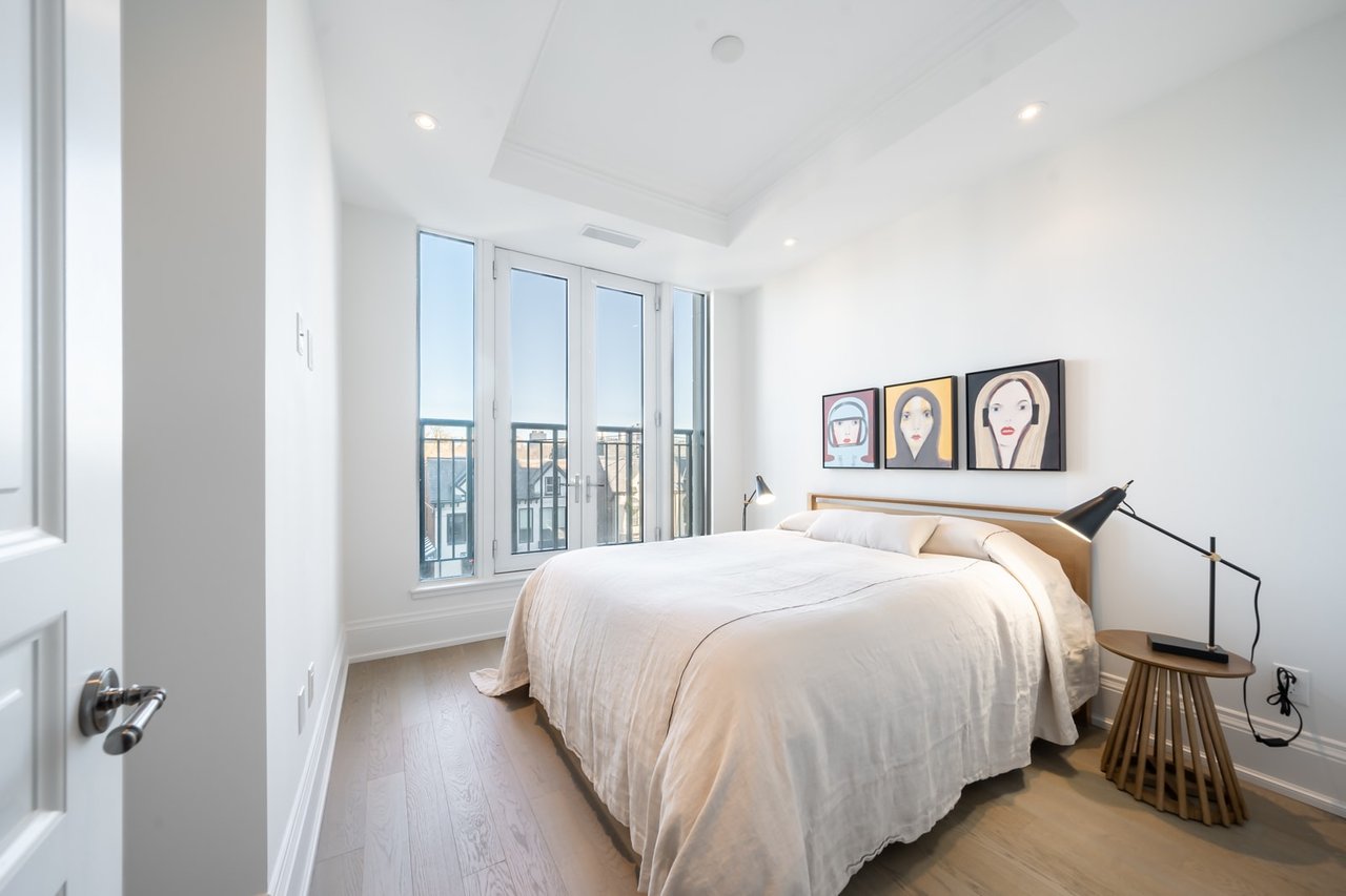 Luxury Yorkville Condo | 133 Hazelton Ave #307