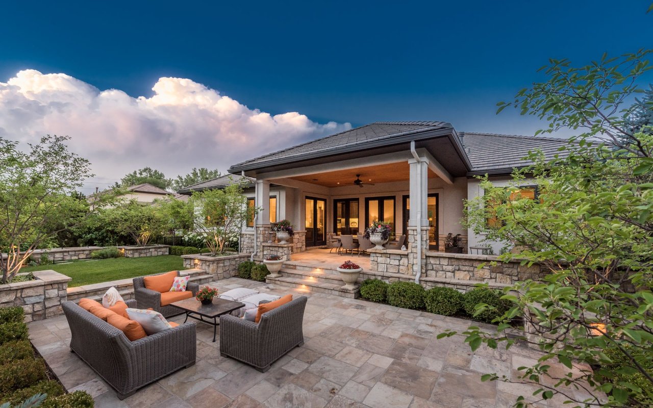 5945 S Race Court
