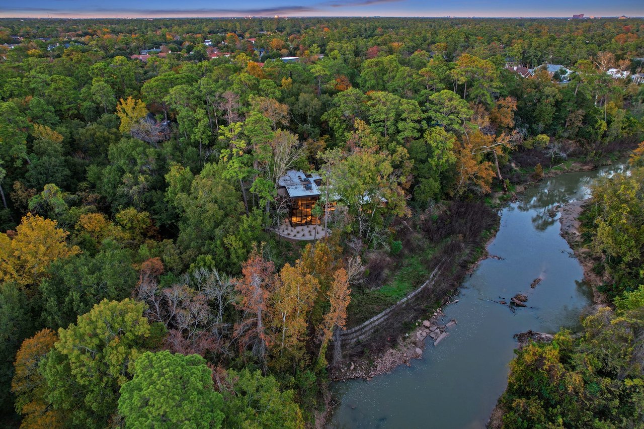 Buffalo Bayou House