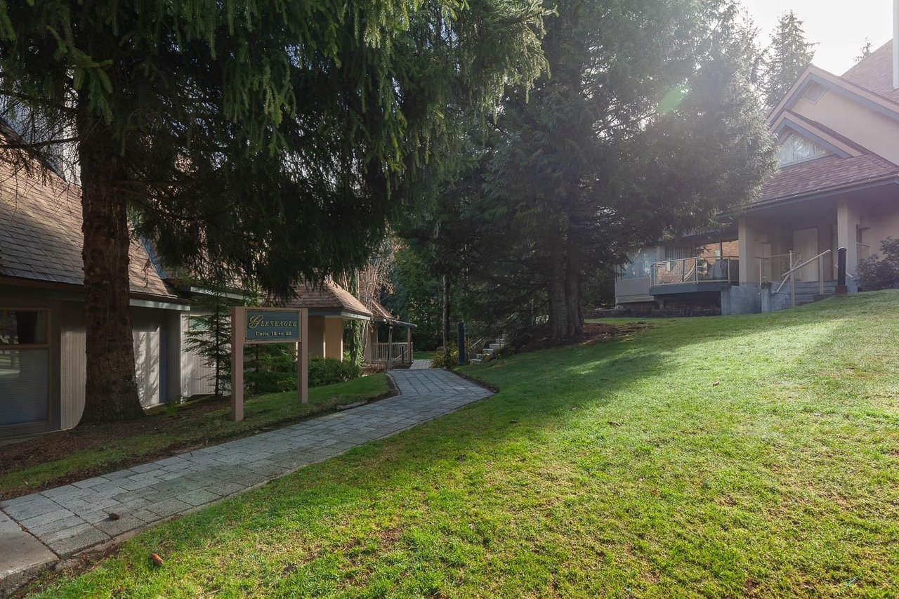 18-4636 Blackcomb Wy