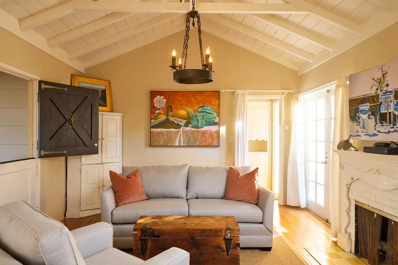 THE PADDLE INN | CARMEL-BY-THE-SEA LUXURY RENTAL