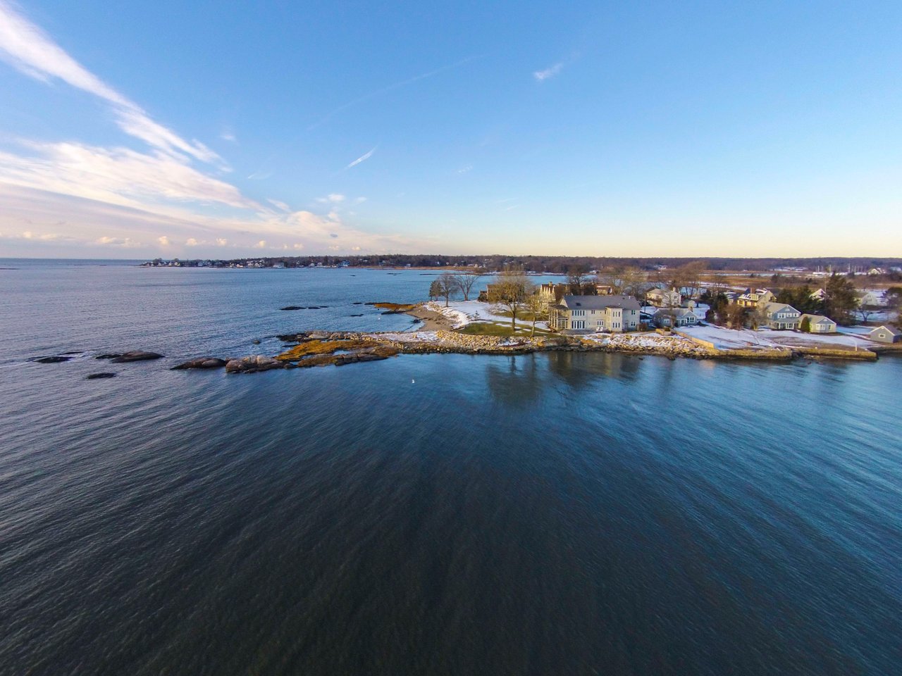 6 Guilford Point Dr