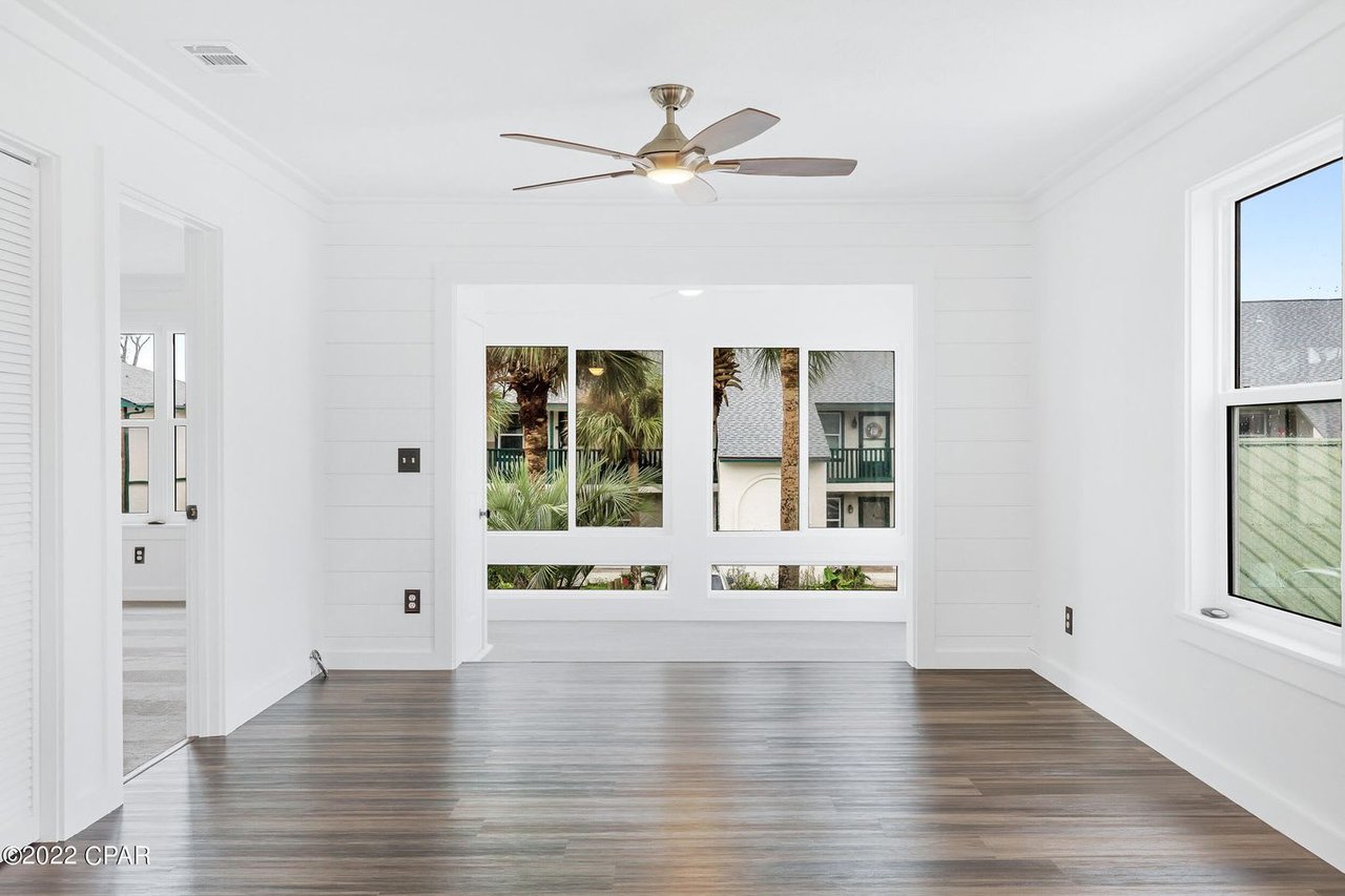7813 N LAGOON Drive Unit 7C