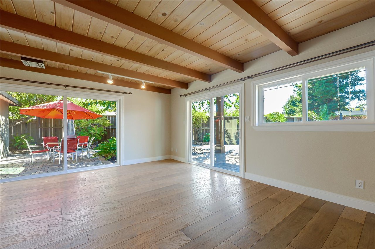 1590 Maddux Drive
