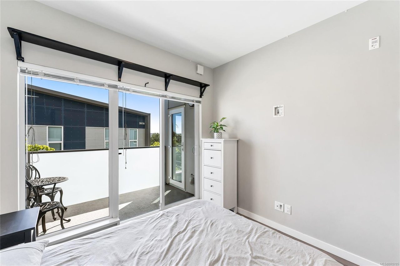 316-767 Tyee Rd