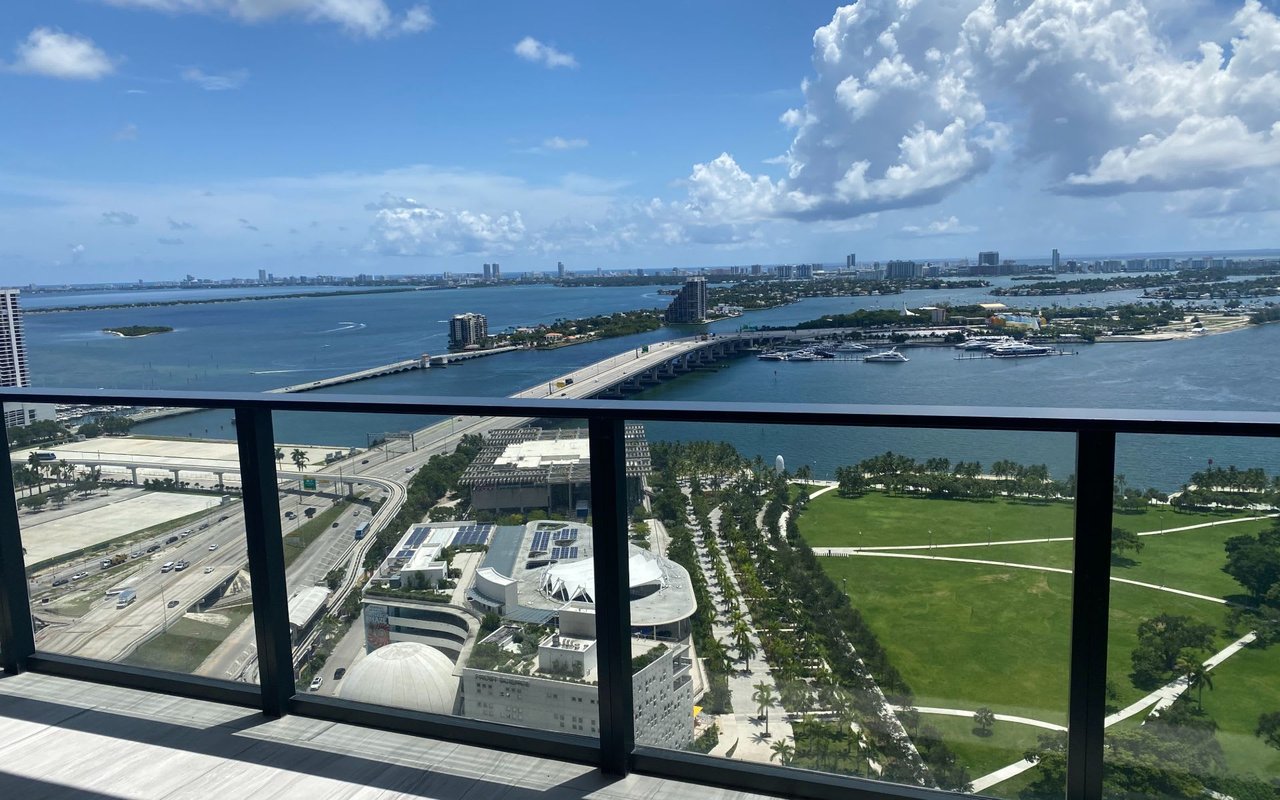 1000 Biscayne Blvd Unit: 3102